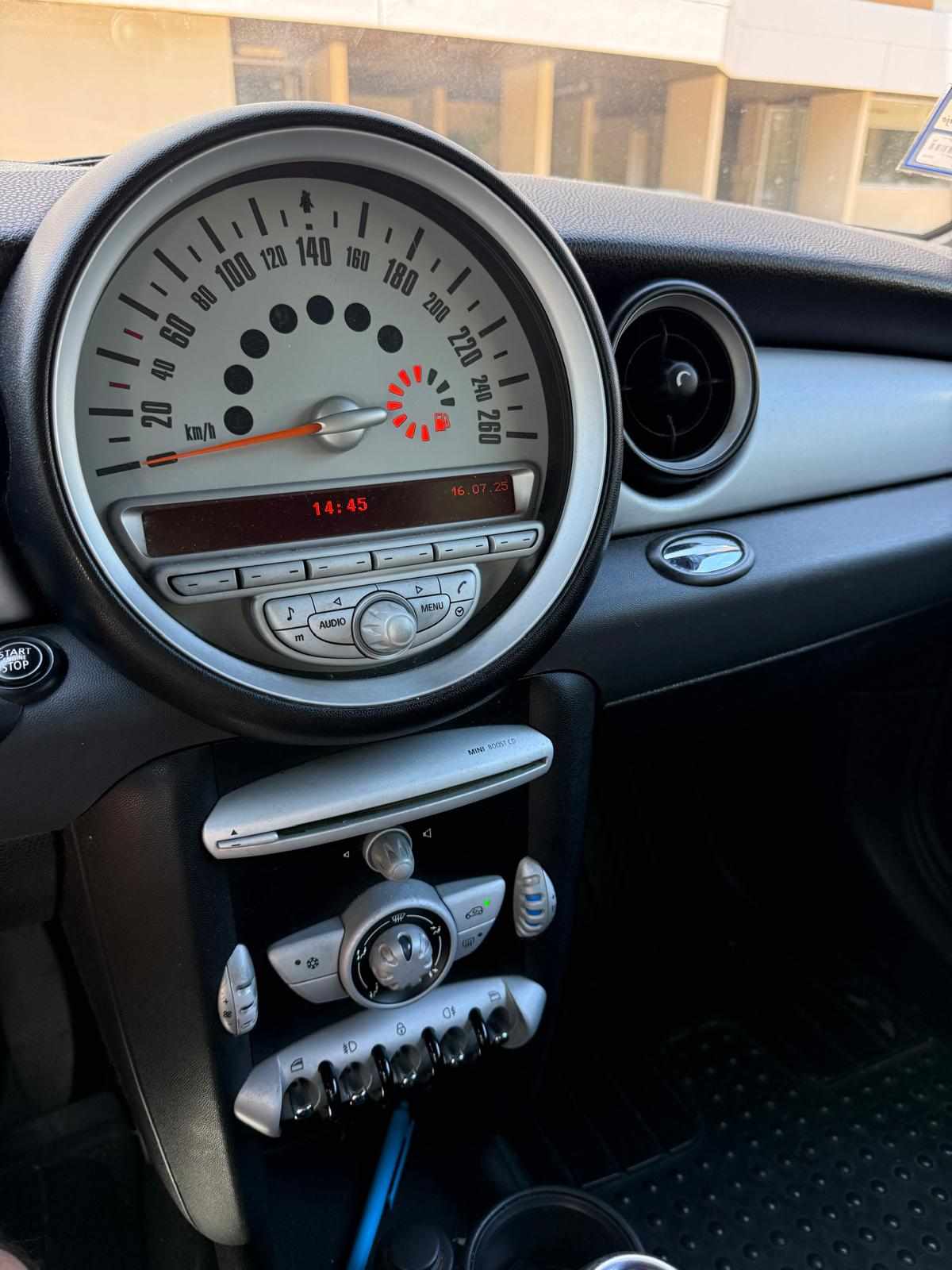 mini-hatch-1-40-2009-gasolina-1397cc