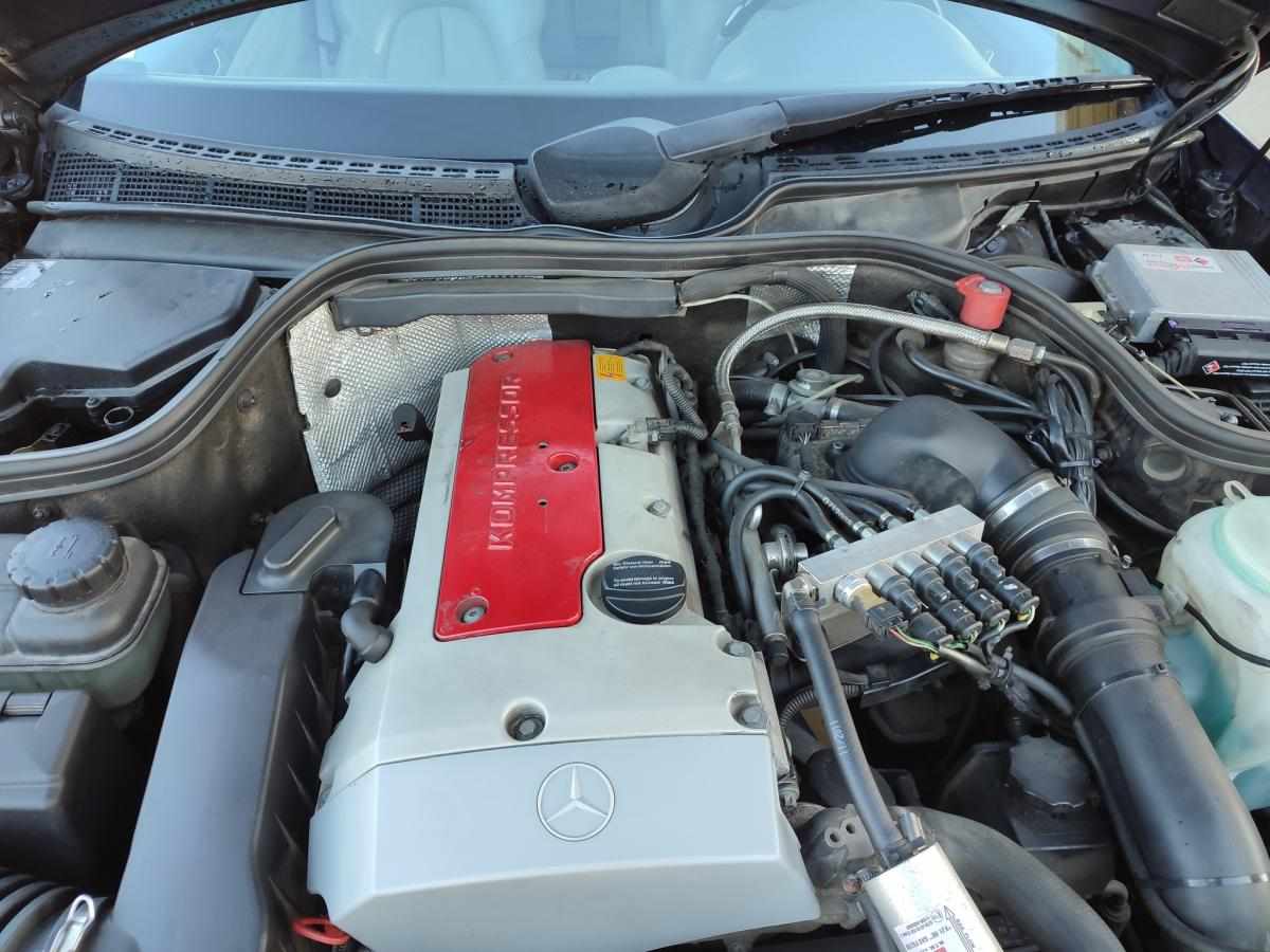 mercedes-benz-clk-230-kompressor-2002-gasolina-2295cc