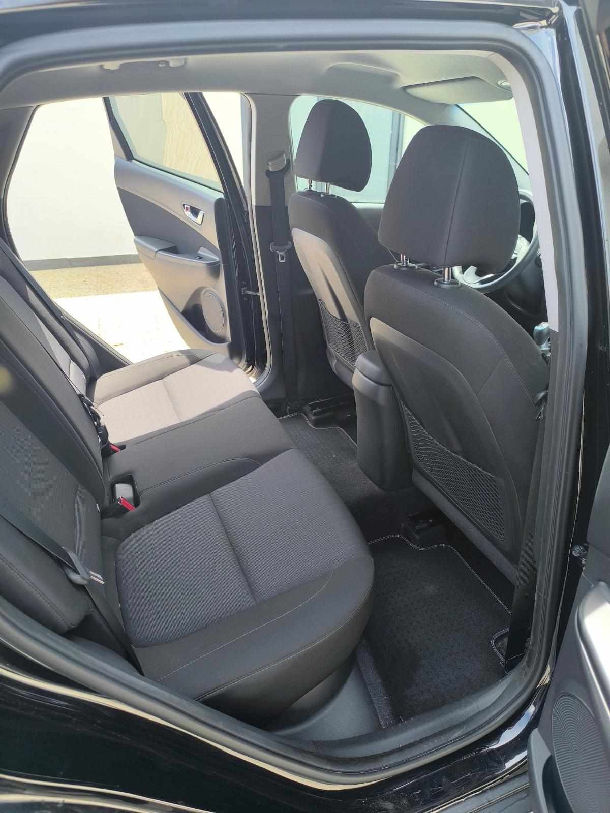 hyundai-kauai-1-0-120cv-2022-gasolina-998cc