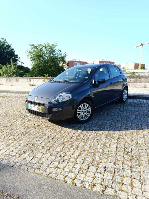 fiat-punto-1-2-95cv-2017-diesel-1248cc