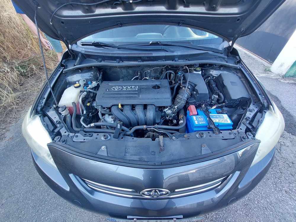 toyota-corolla-1-4-97cv-2009-gasolina-1398cc