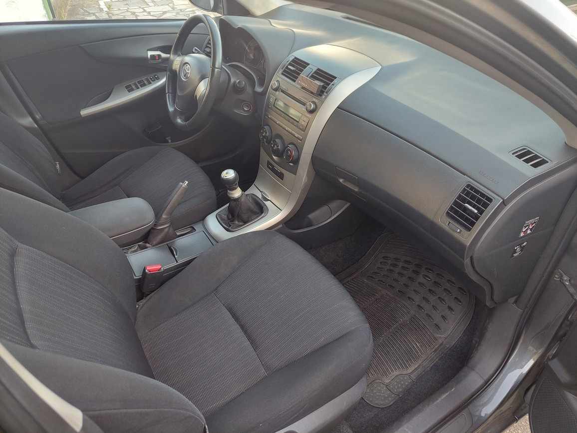 toyota-corolla-1-4-97cv-2009-gasolina-1398cc