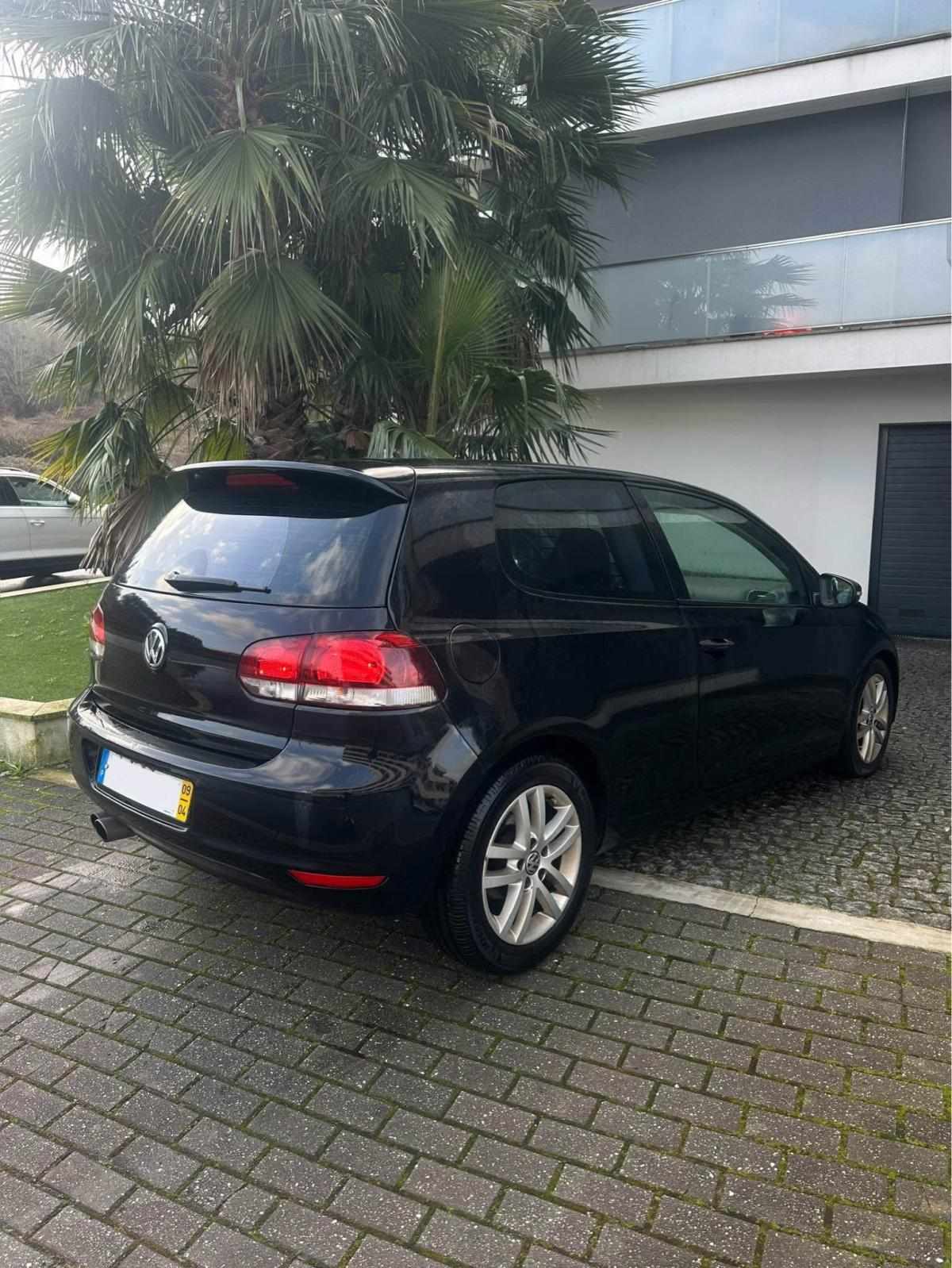 volkswagen-golf-2-0-tdi-2009-diesel-1968cc