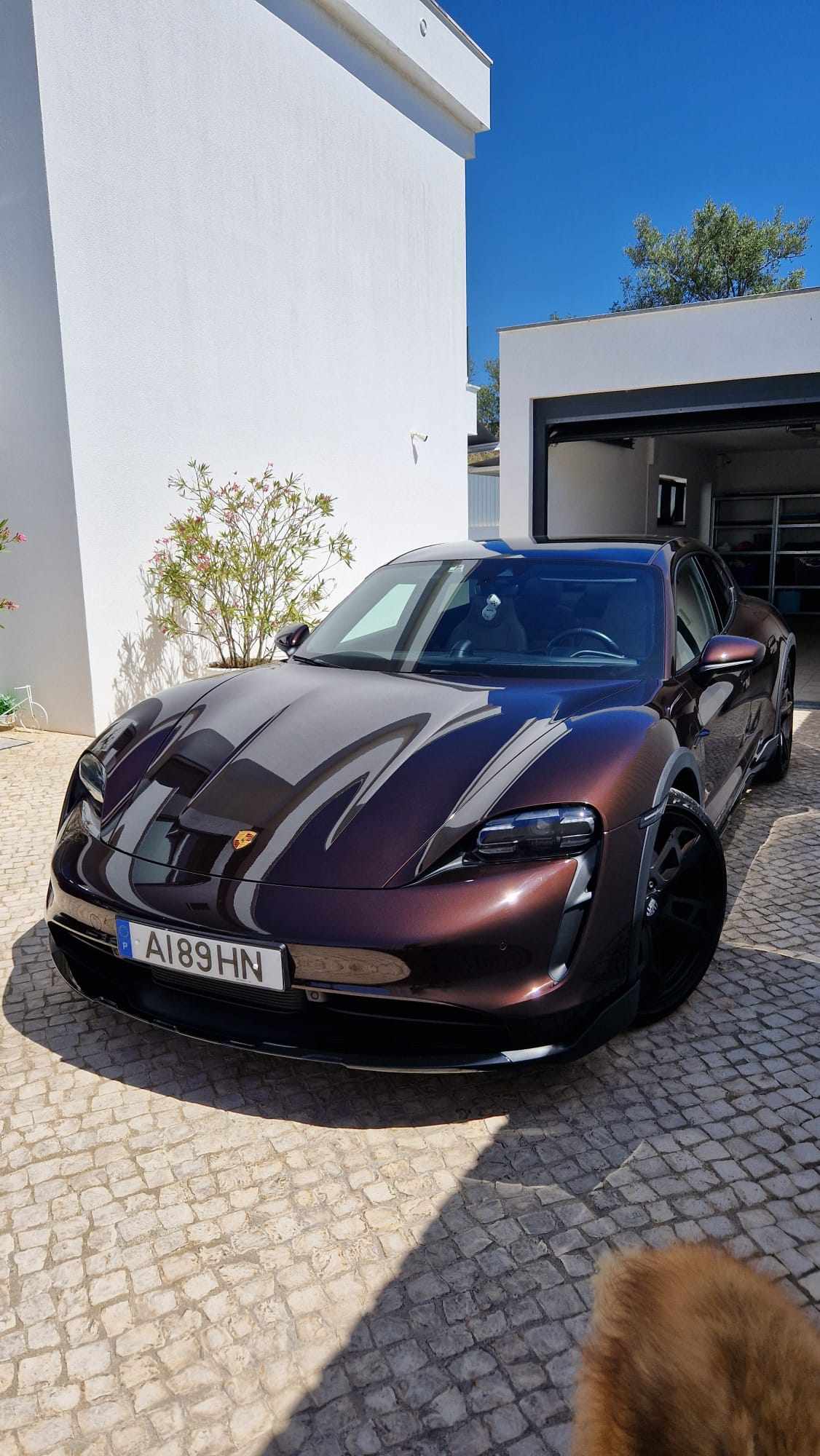 porsche-taycan-4-2021-eletrico