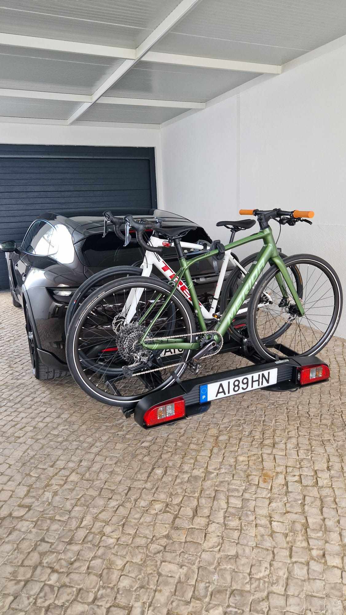 porsche-taycan-4-2021-eletrico