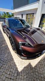 porsche-taycan-4-2021-eletrico