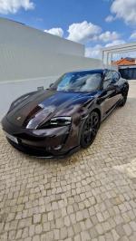 porsche-taycan-4-2021-eletrico