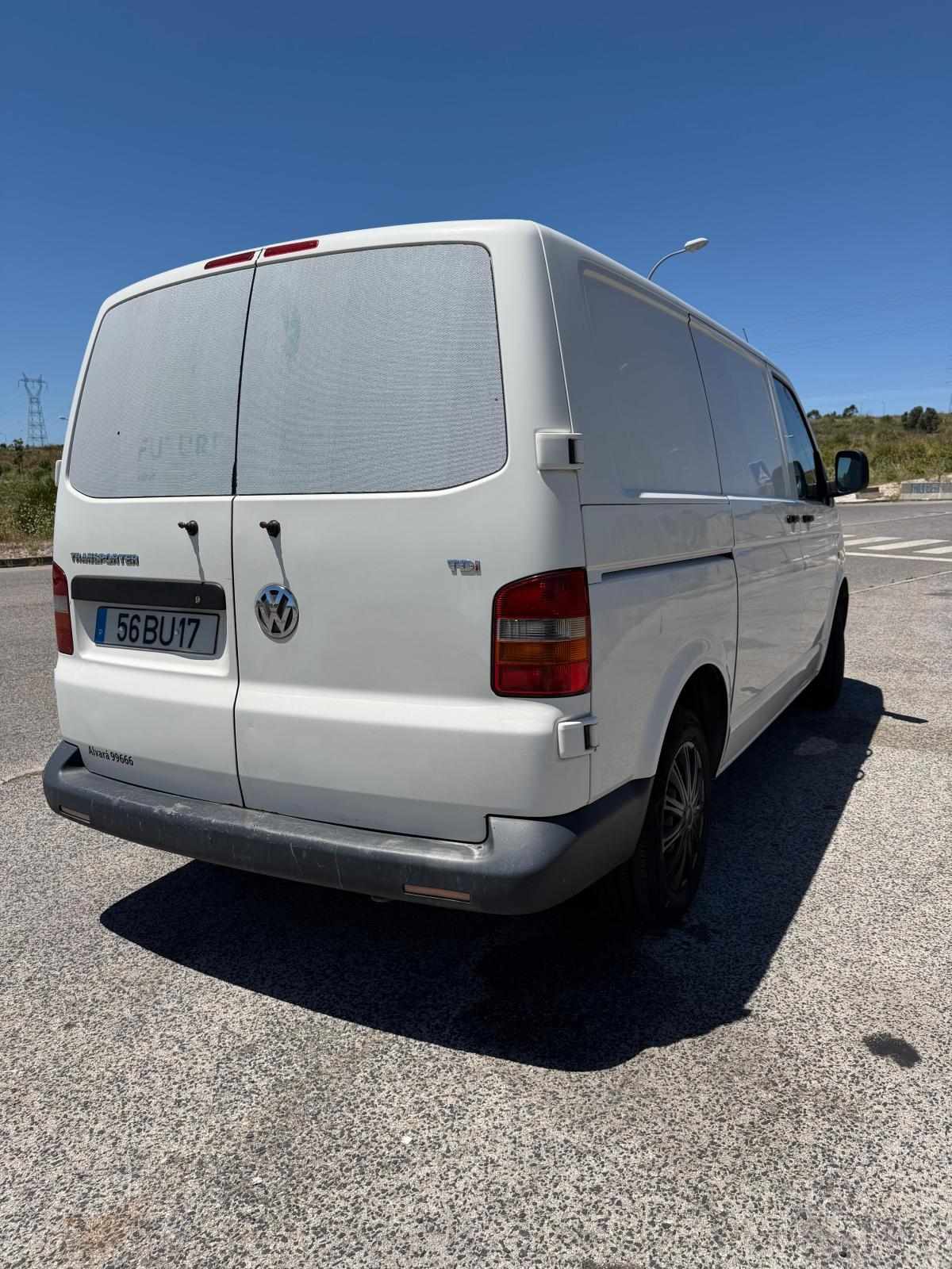 volkswagen-transporter-1-9-tdi-2006-diesel-1896cc
