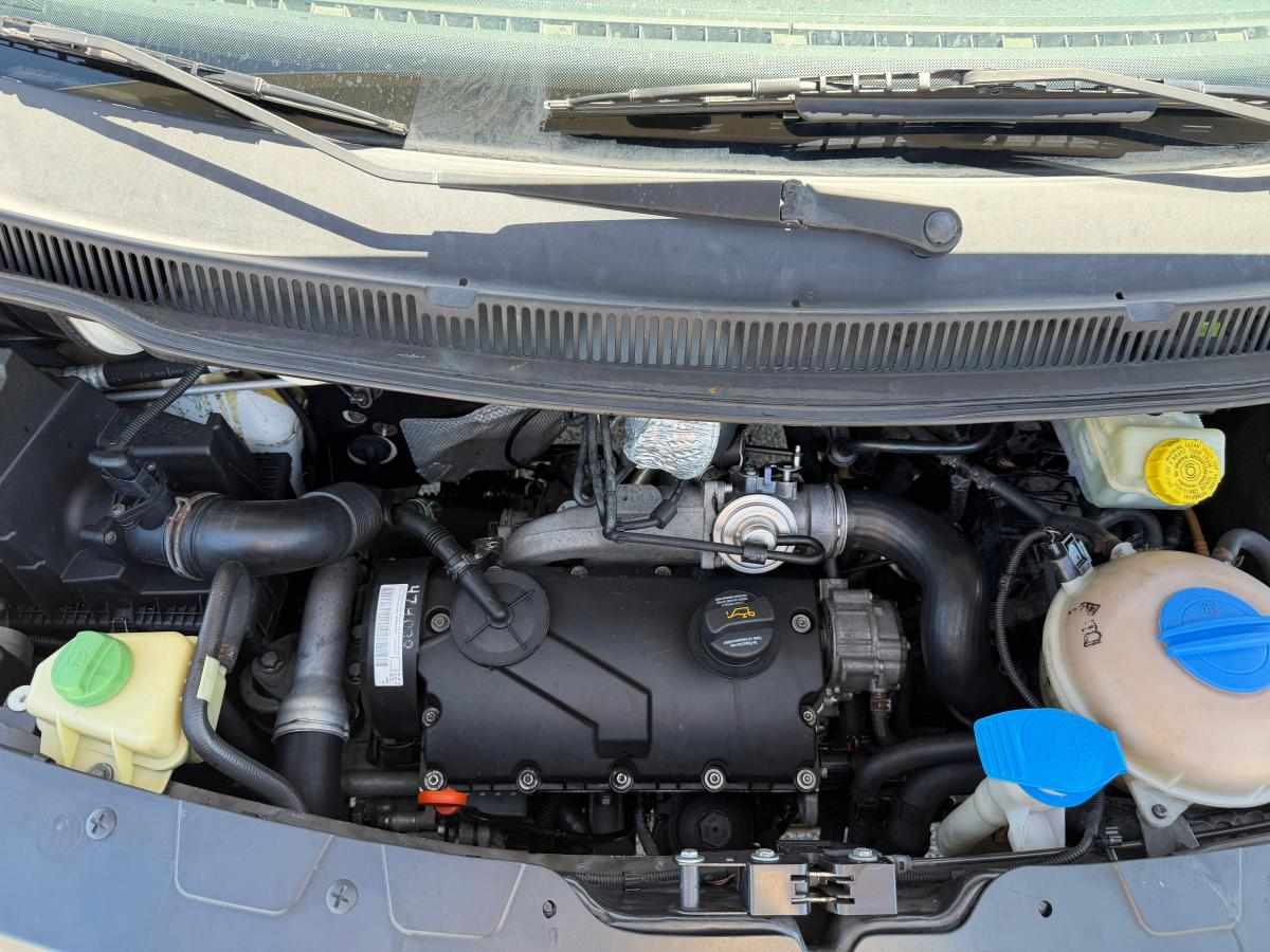 volkswagen-transporter-1-9-tdi-2006-diesel-1896cc