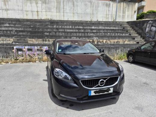 volvo-v40-d2-2016-diesel-1969cc