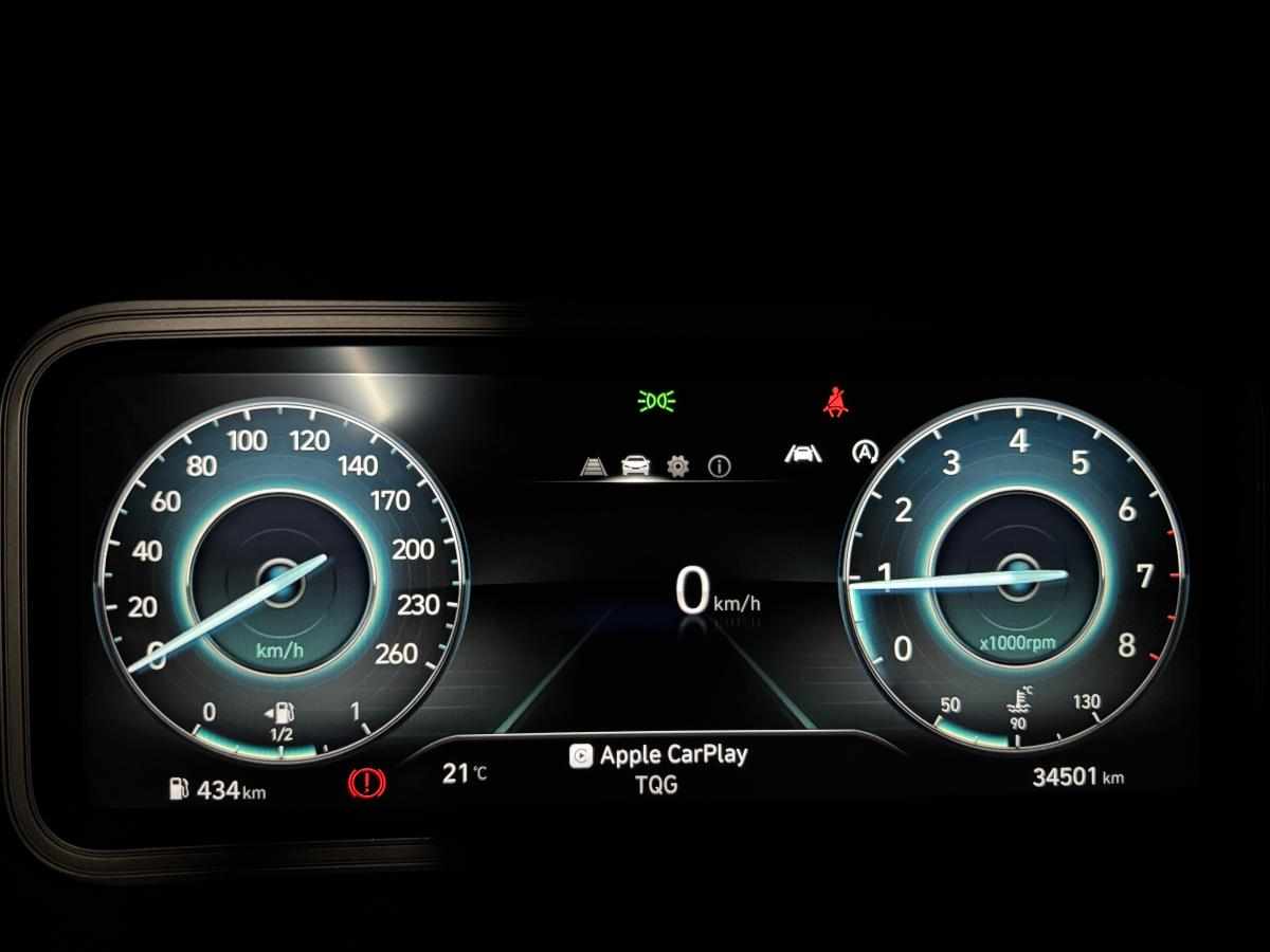 hyundai-kauai-1-0-120cv-2021-gasolina-998cc