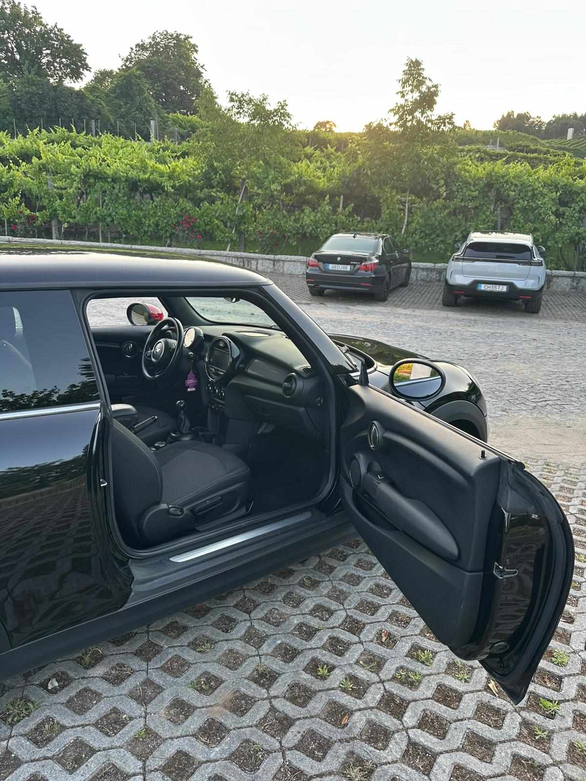 mini-hatch-d-1-5-2015-diesel-1496cc