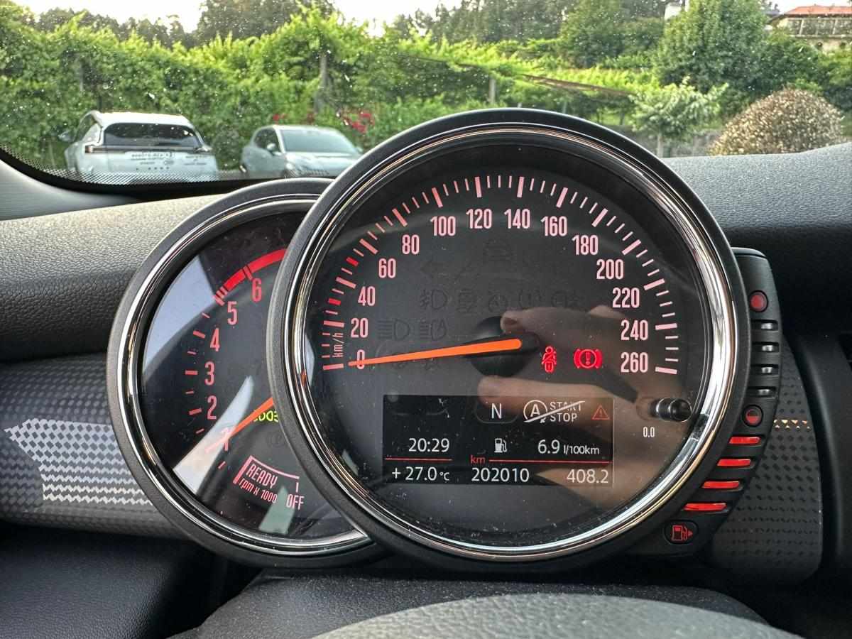 mini-hatch-d-1-5-2015-diesel-1496cc