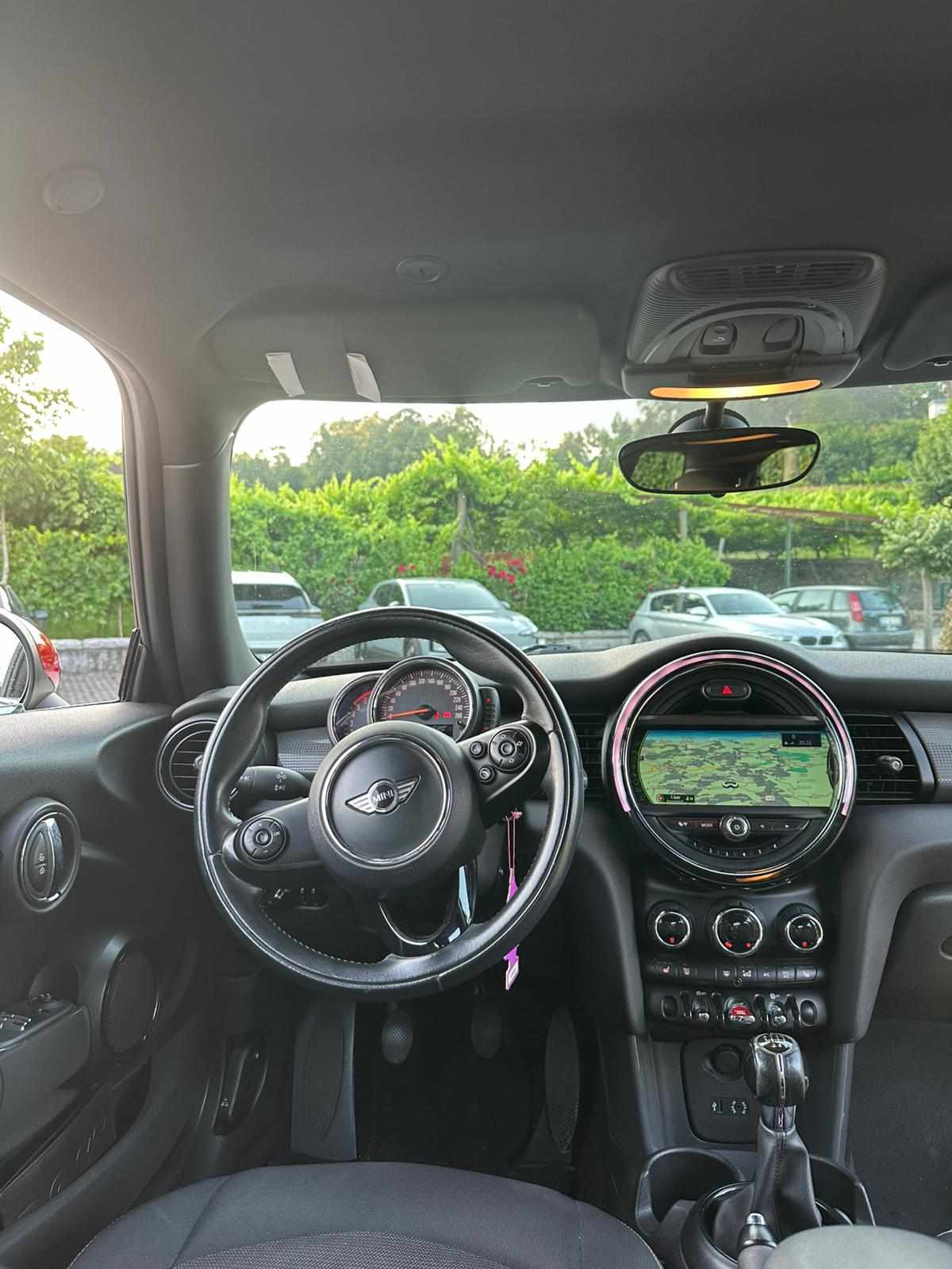 mini-hatch-d-1-5-2015-diesel-1496cc