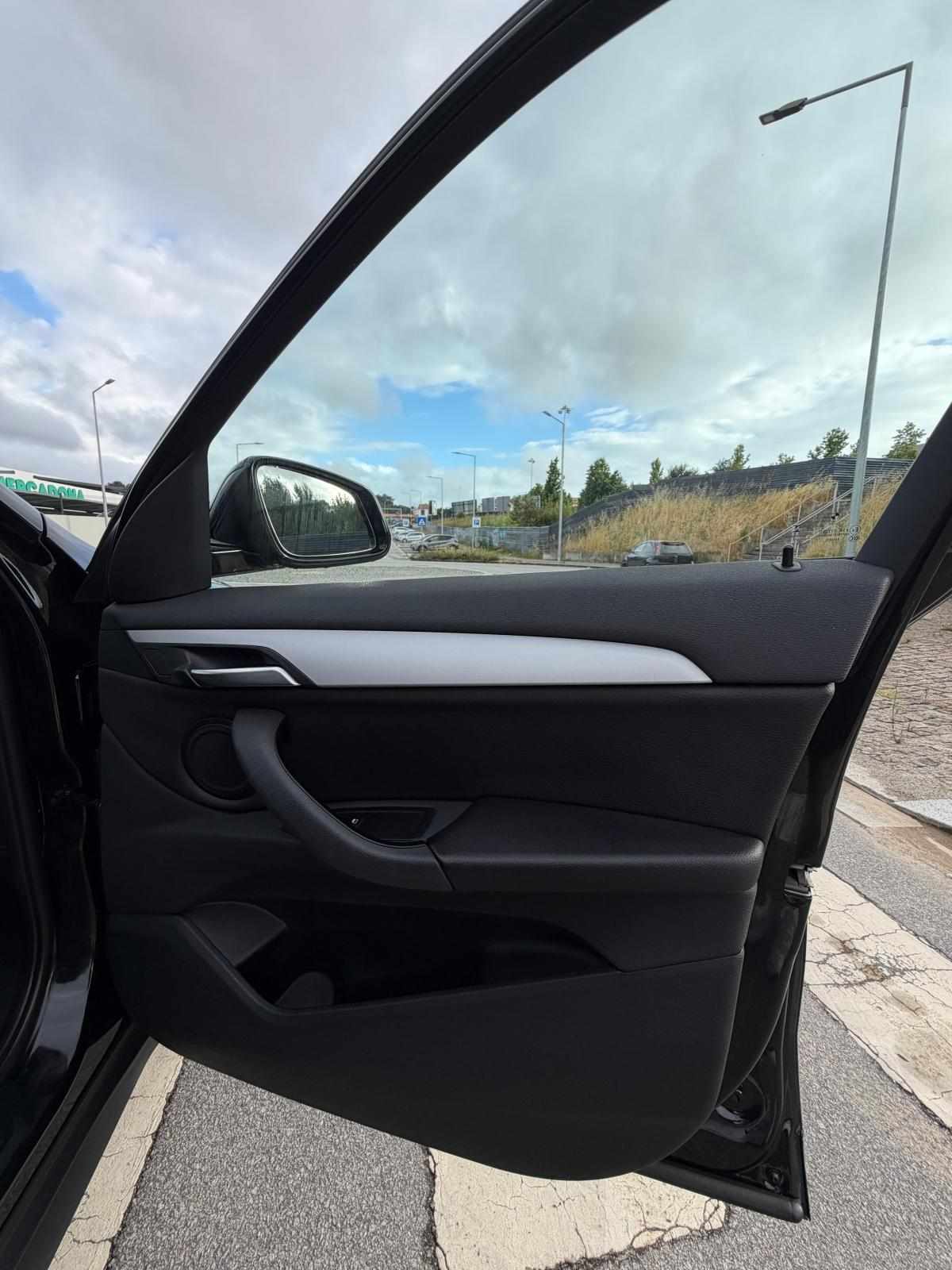 bmw-x1-sdrive16d-2019-diesel-1496cc