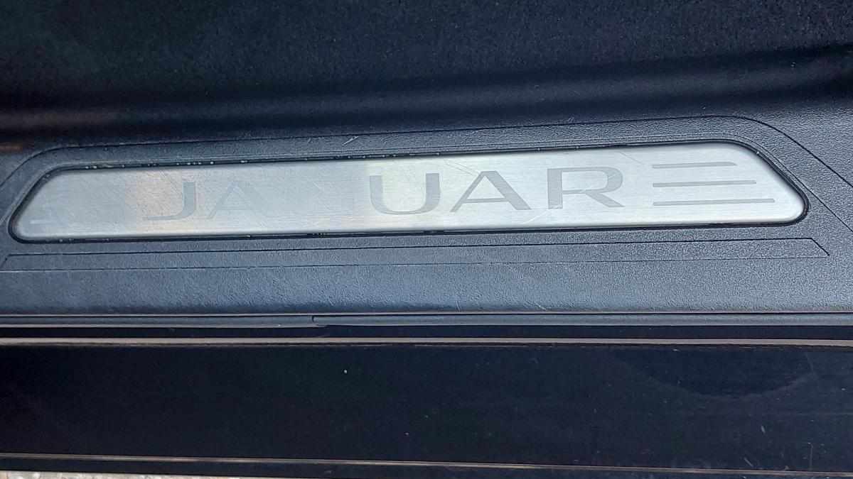 jaguar-xe-20d-2017-diesel-1999cc