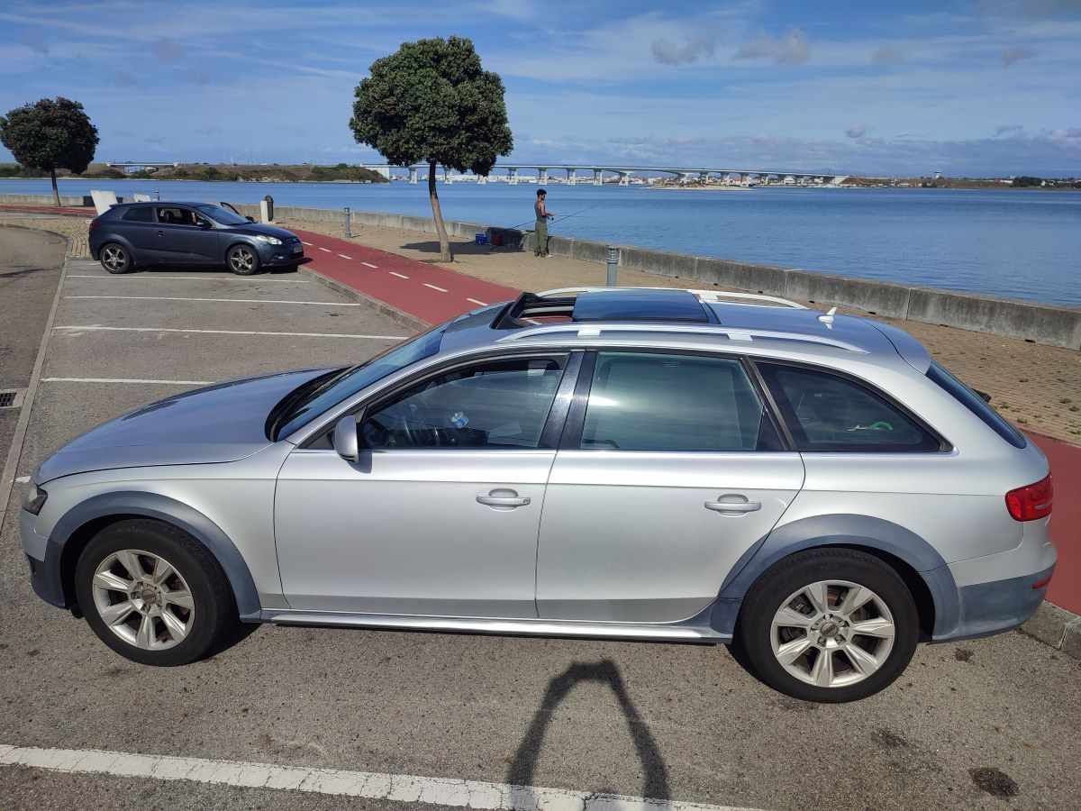 audi-a4-2-0-tdi-dpf-quattro-2011-diesel-1968cc