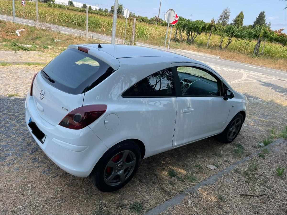 opel-corsa-1-3-cdti-2011-diesel-1248cc