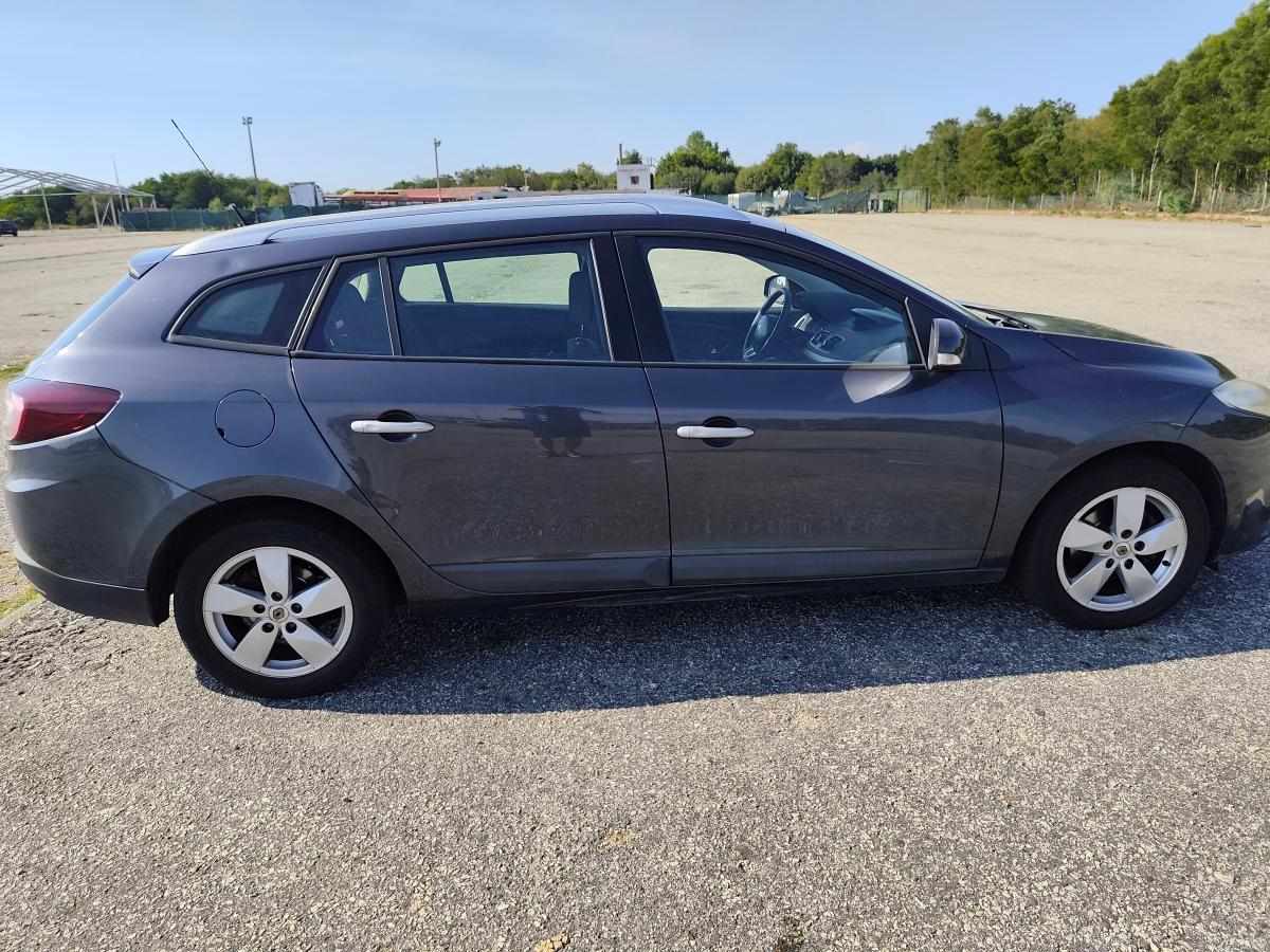 renault-megane-1-5-dci-2010-diesel-1461cc