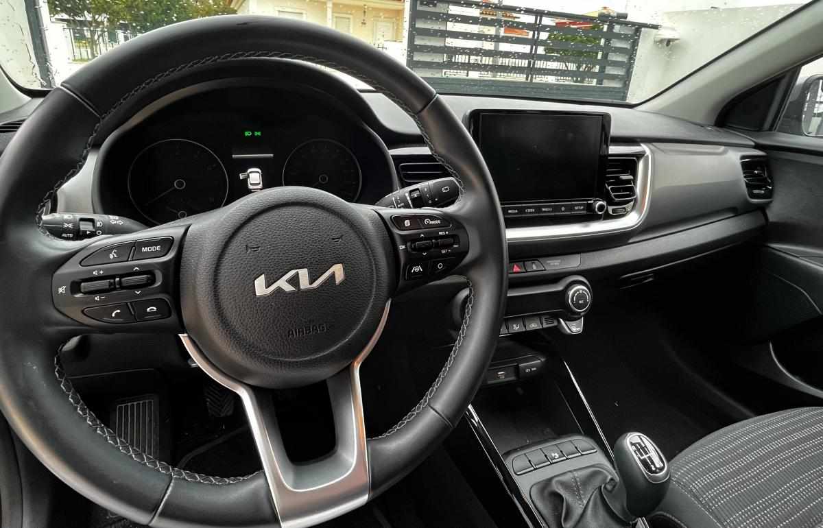 kia-stonic-1-0-t-gdi-2024-gasolina-998cc