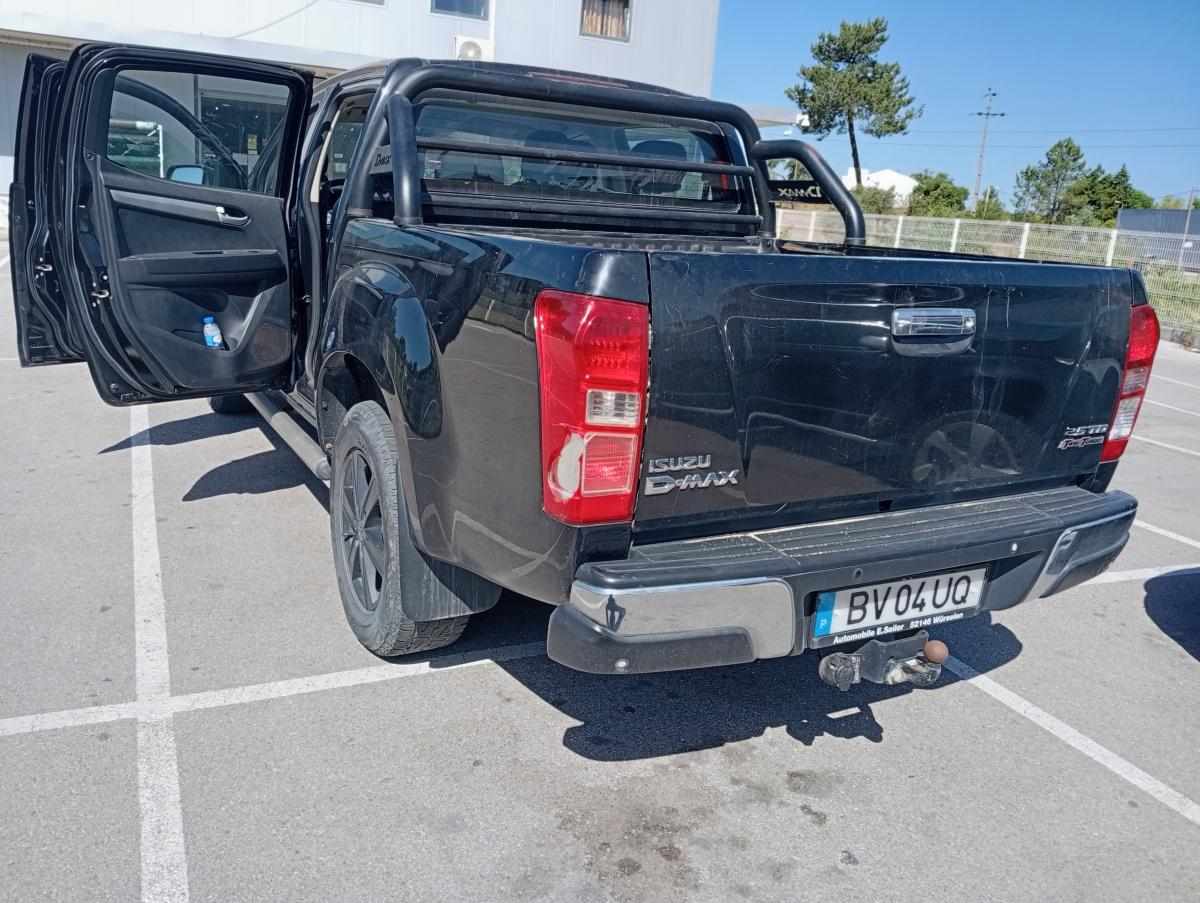 isuzu-d-max-2-5-4x4-2015-diesel-2499cc