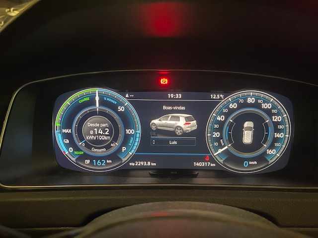 volkswagen-golf-35-8-kwh-2019-eletrico