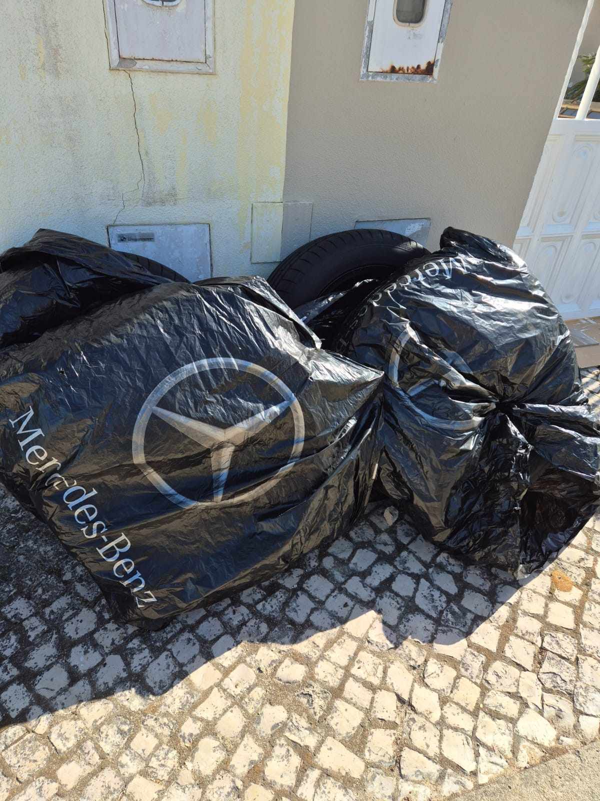 mercedes-benz-eqc-400-4matic-2023-eletrico