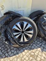 mercedes-benz-eqc-400-4matic-2023-eletrico