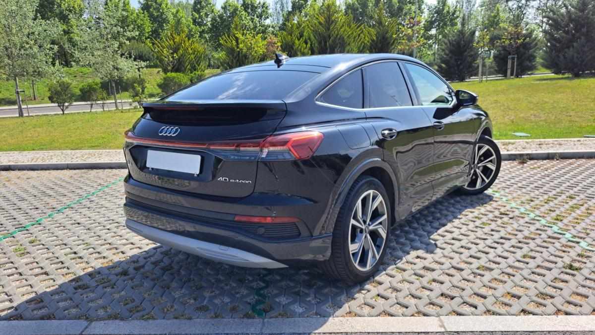 audi-q4-e-tron-40-e-tron-2021-eletrico