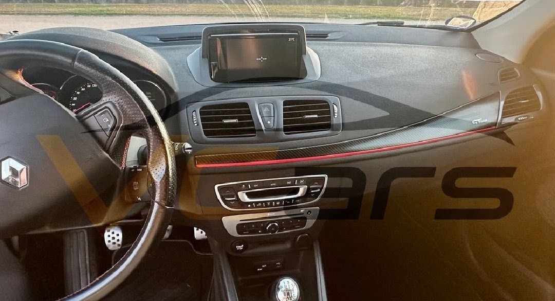 renault-megane-sport-tourer1-5-dci-bose-edition-2016-diesel-1461cc
