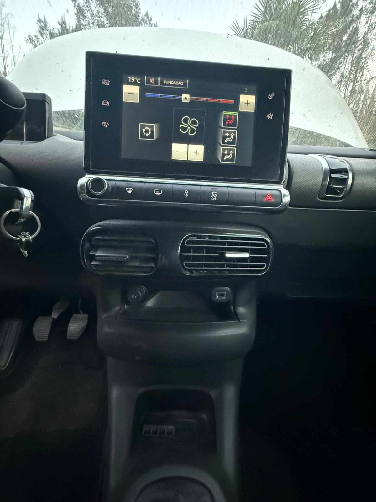 citroen-c4-cactus-1-2-82cv-2014-gasolina-1199cc