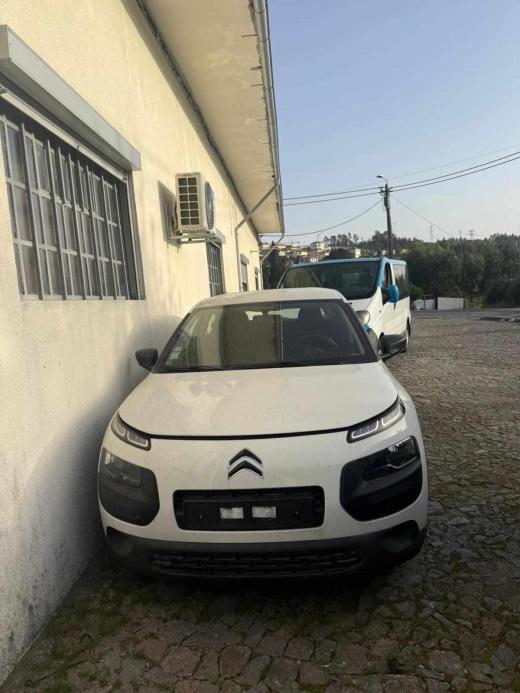 citroen-c4-cactus-1-2-82cv-2014-gasolina-1199cc
