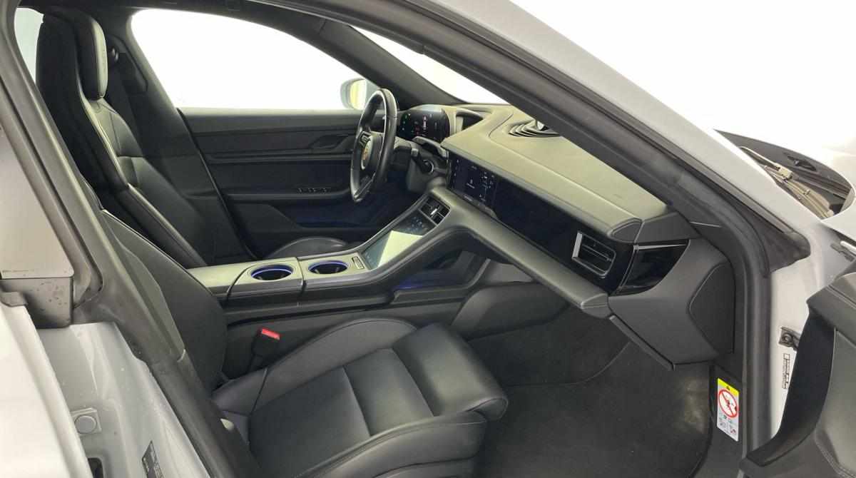 porsche-taycan-4-2022-eletrico