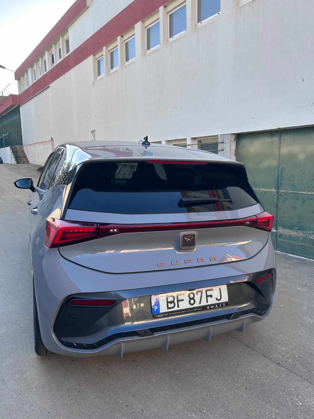 cupra-born-58-kwh-2023-eletrico