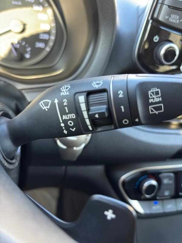 hyundai-i30-1-6-crdi-2018-diesel-1582cc