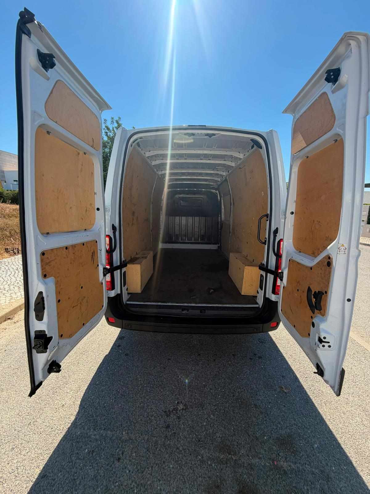 renault-master-2-3-dci-2023-diesel-2298cc