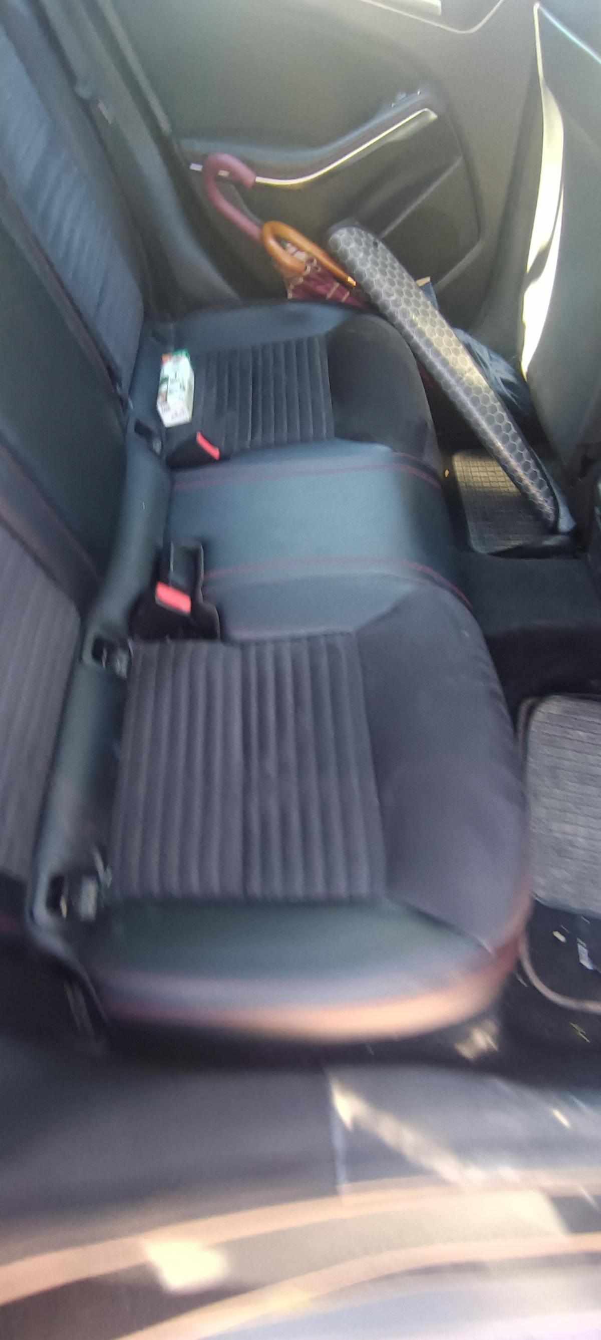 mercedes-benz-gla-200-cdi-2015-diesel-2143cc