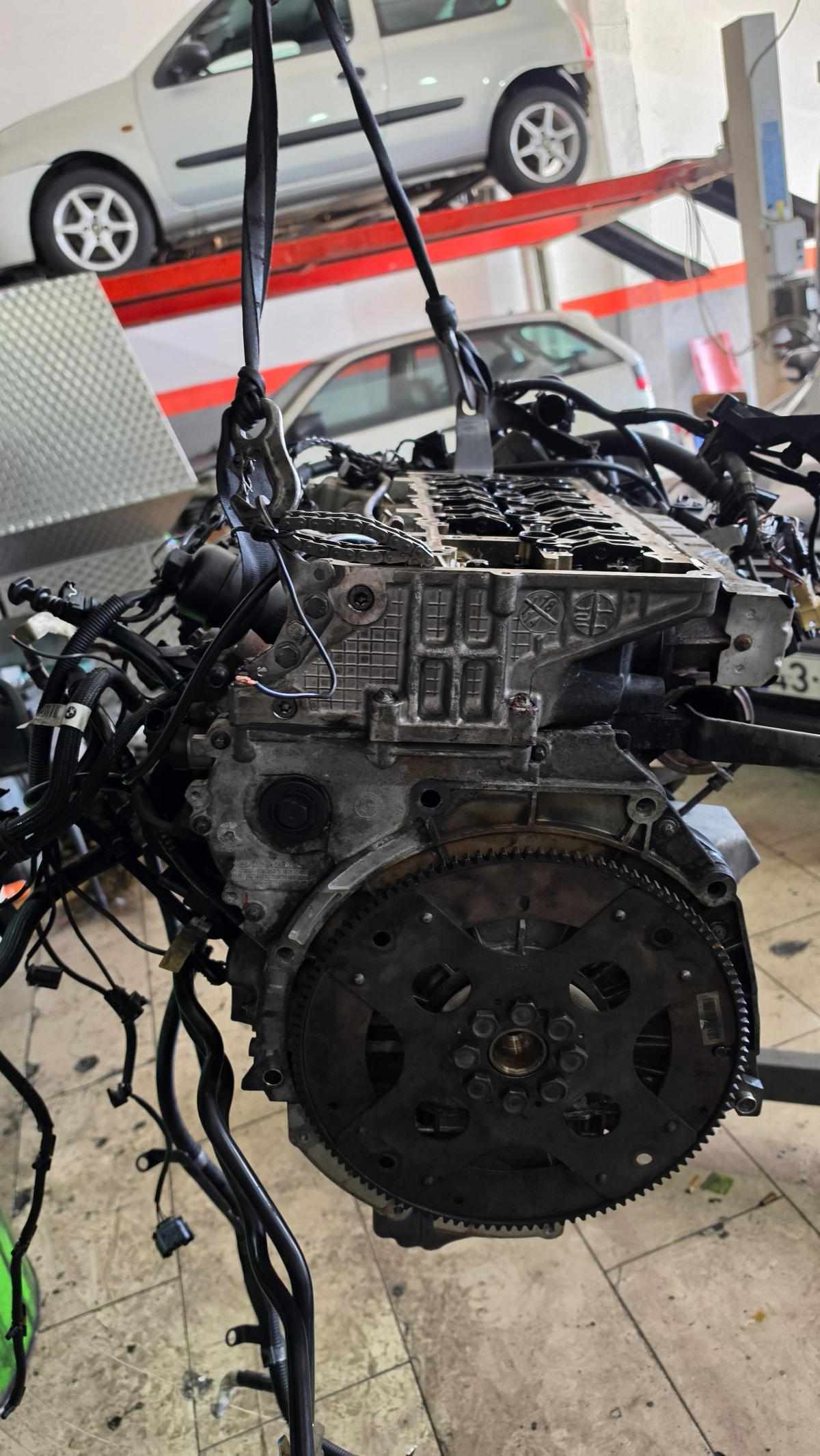 bmw-serie-5-520d-2010-diesel-1995cc