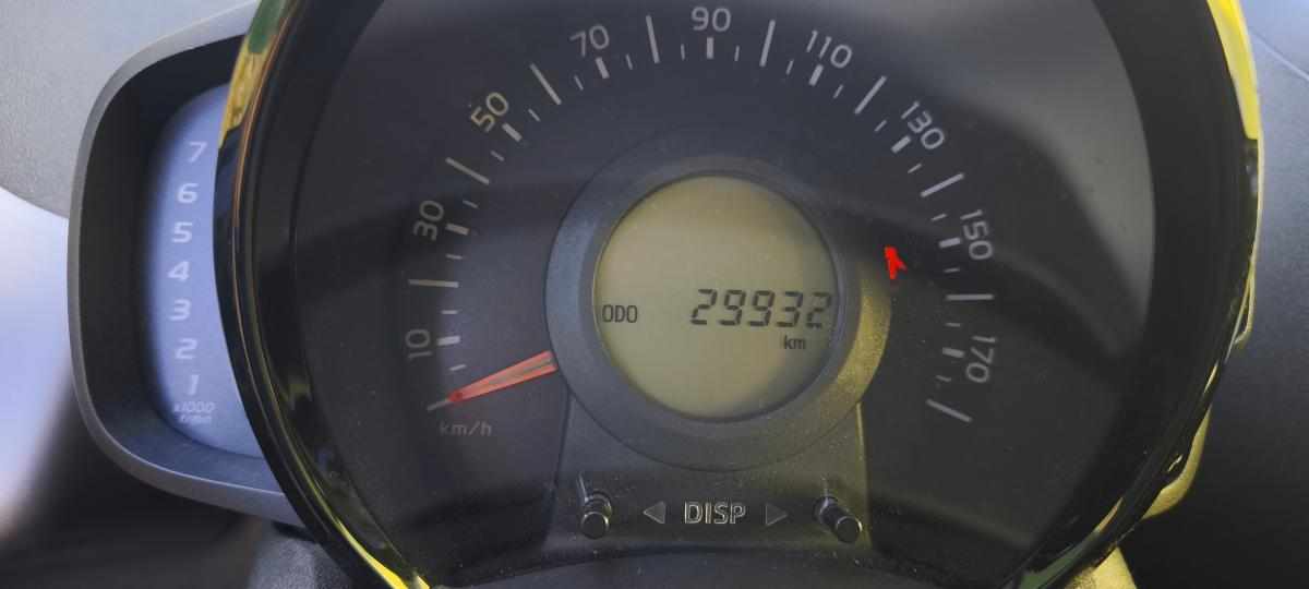 peugeot-108-1-2-vti-2014-gasolina-1199cc