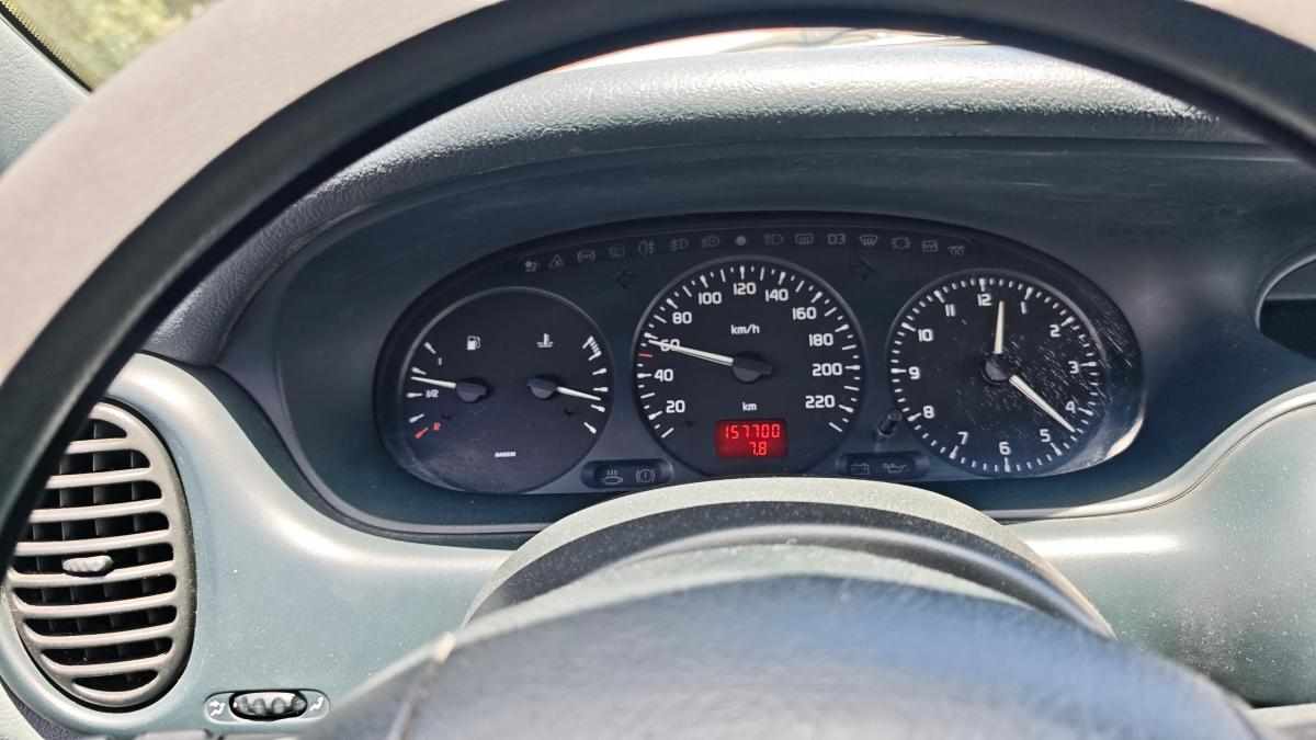 renault-megane-1-4-e-1998-gasolina-1390cc