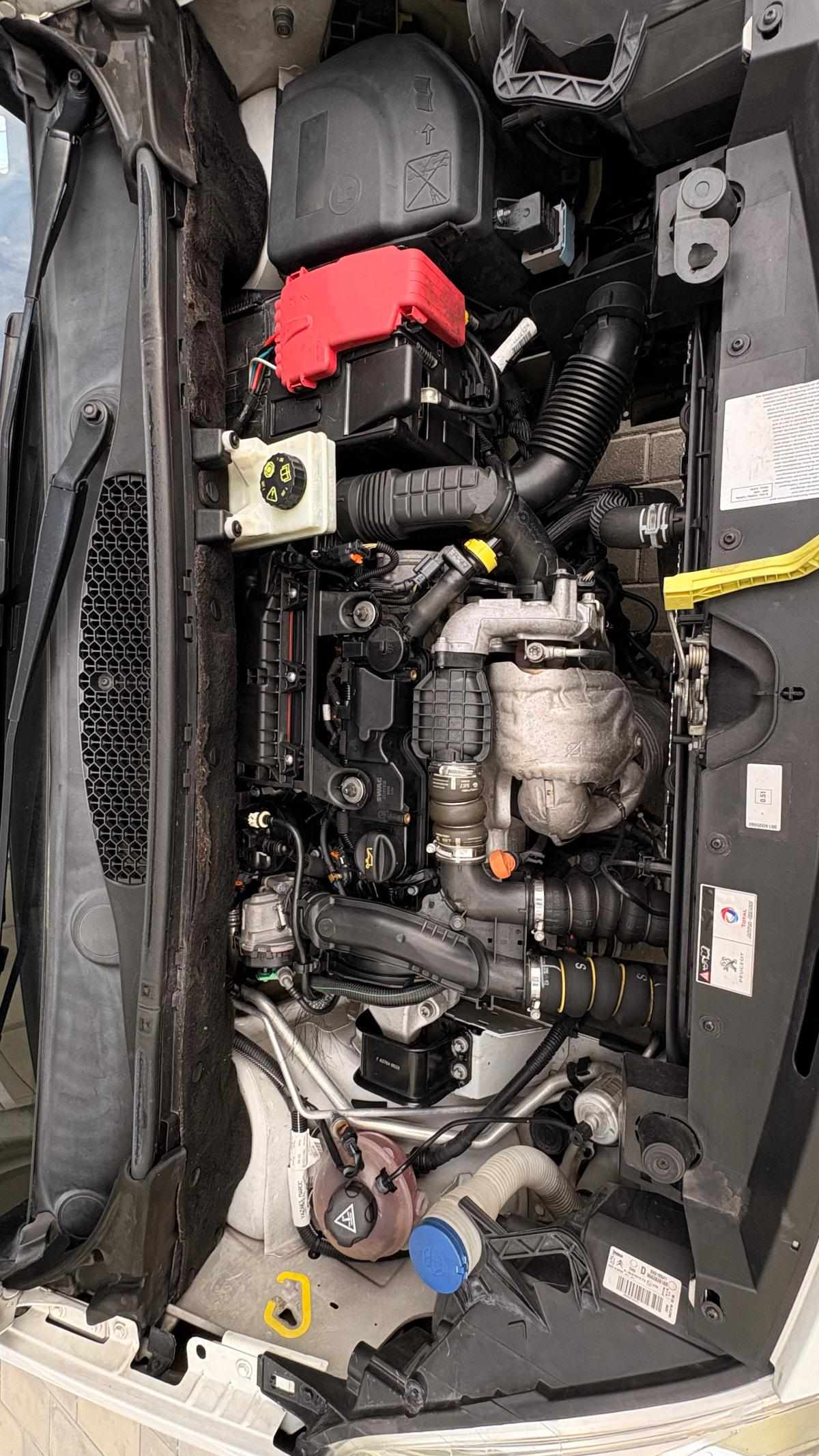 peugeot-partner-1-6-99cv-2018-diesel-1560cc
