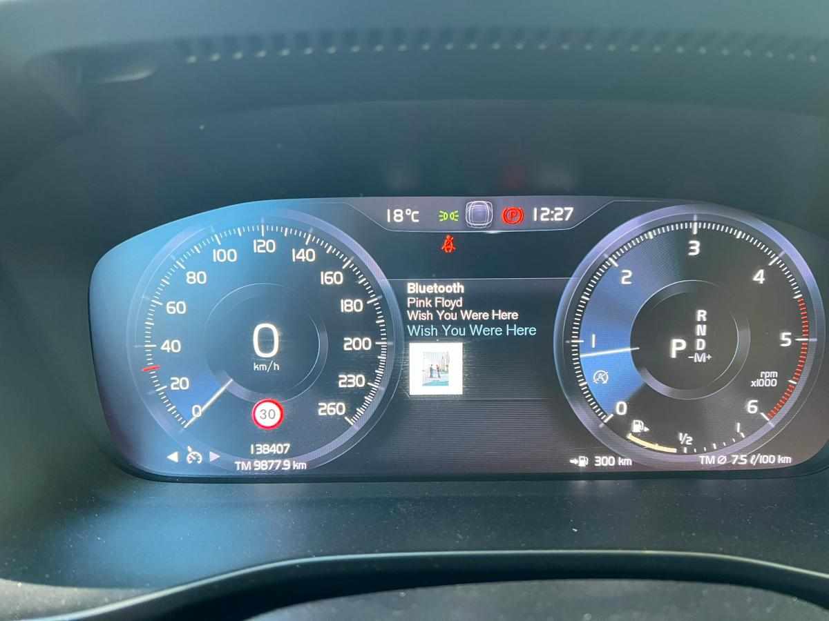 volvo-xc40-2-0-d3-2018-diesel-1969cc