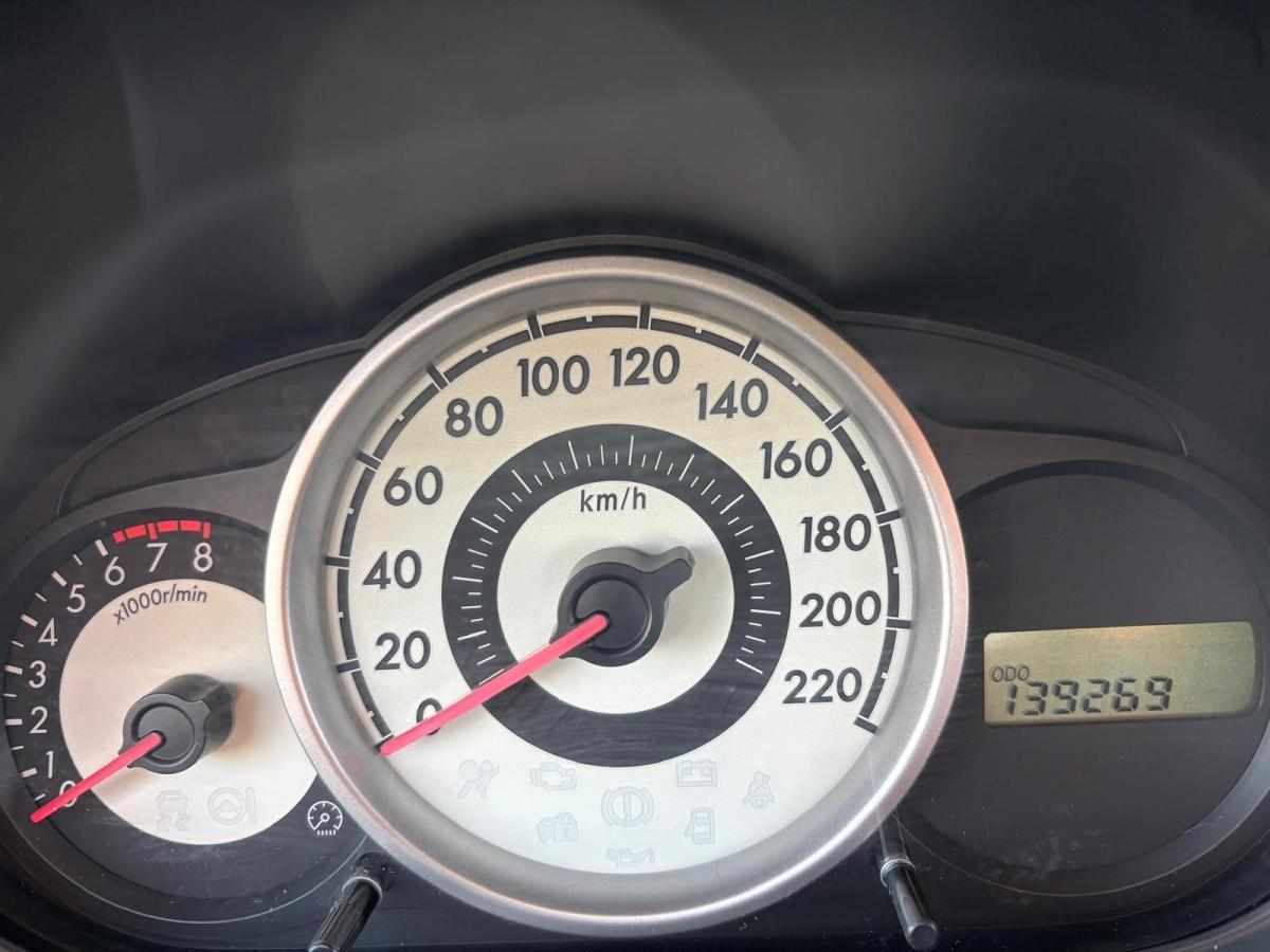 mazda-2-1-3-2010-gasolina-1349cc