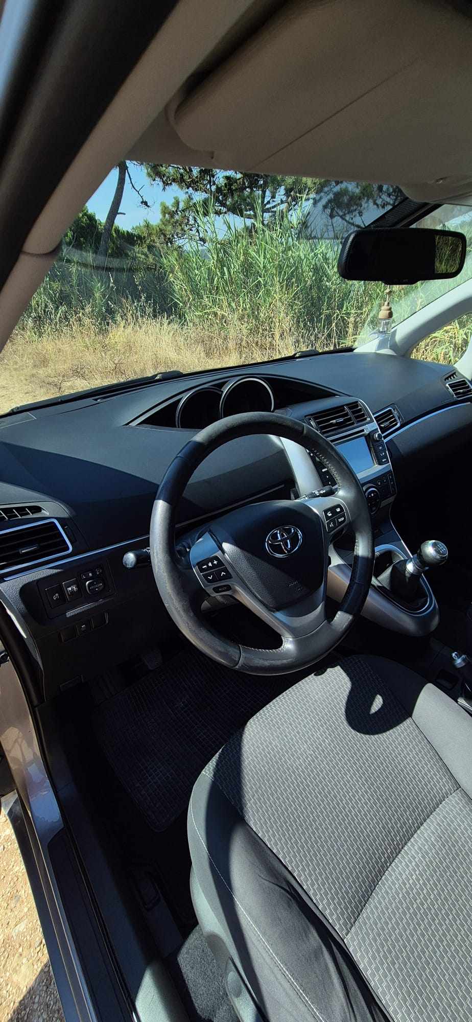 toyota-verso-1-6-2014-diesel-1598cc