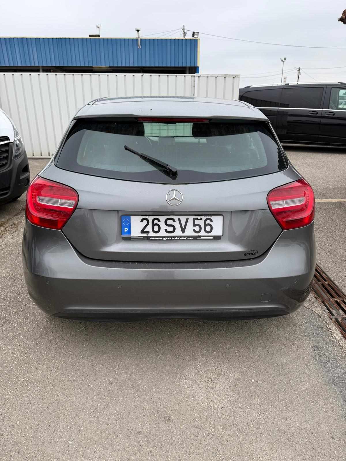 mercedes-benz-classe-a-a-180-cdi-blueefficiency-2013-diesel-1461cc