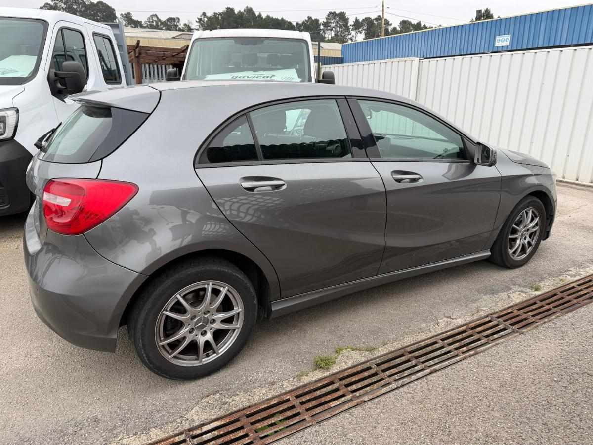mercedes-benz-classe-a-a-180-cdi-blueefficiency-2013-diesel-1461cc
