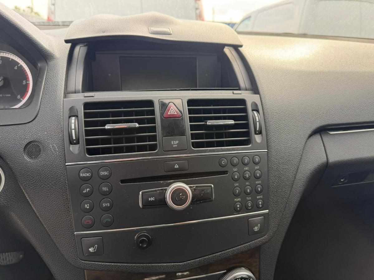 mercedes-benz-classe-c-c-200-cdi-2008-diesel-2148cc