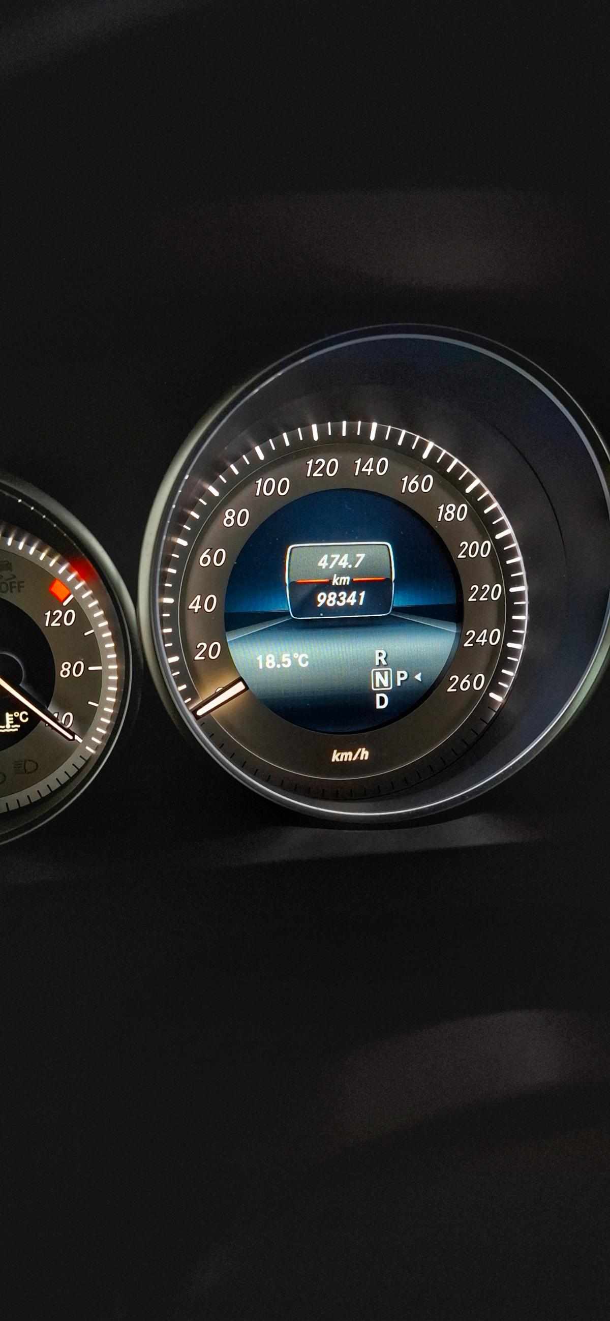 mercedes-benz-classe-e-e-250-cdi-blueefficiency-2013-diesel-2143cc