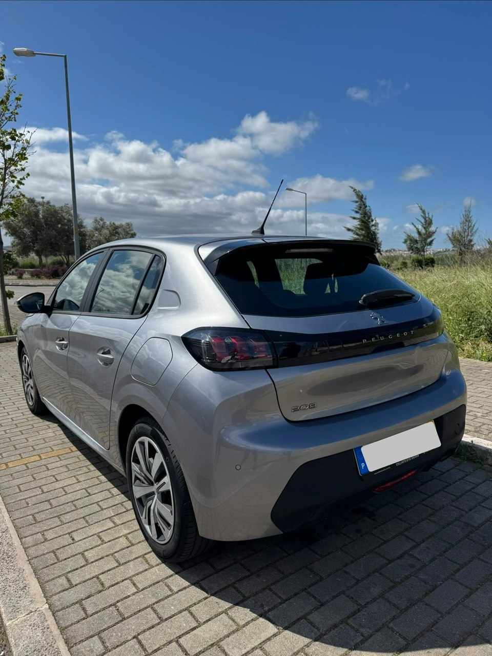 peugeot-208-1-2-puretech-2020-gasolina-1199cc