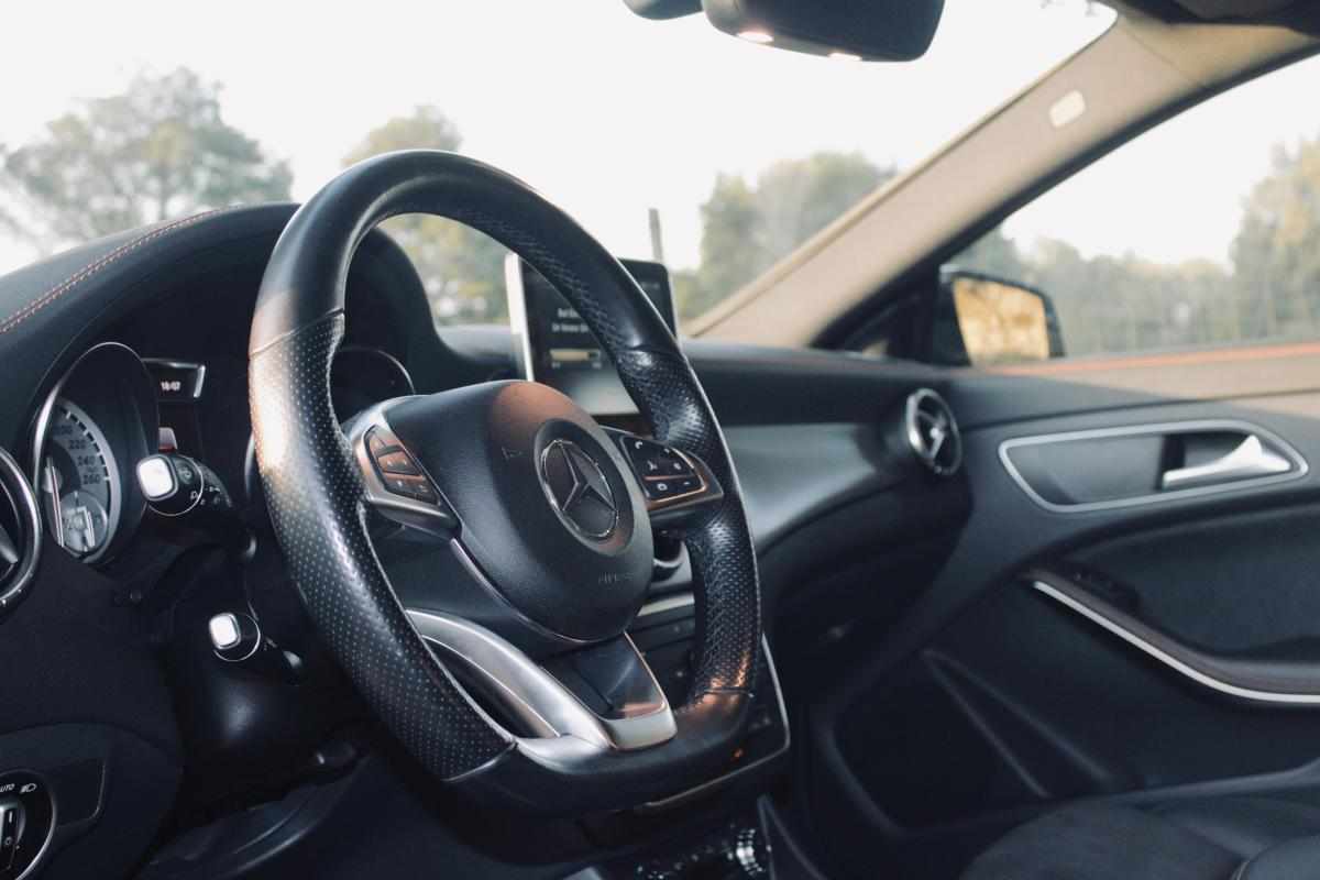 mercedes-benz-cla-200-2015-gasolina-1595cc